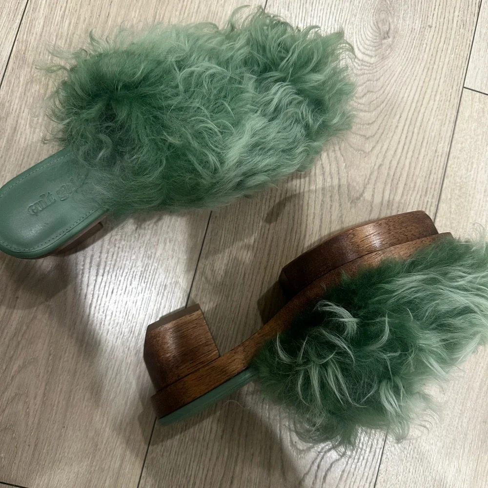 Cult Gaia Green Fur Slide Sandals - Picture 8 of 8